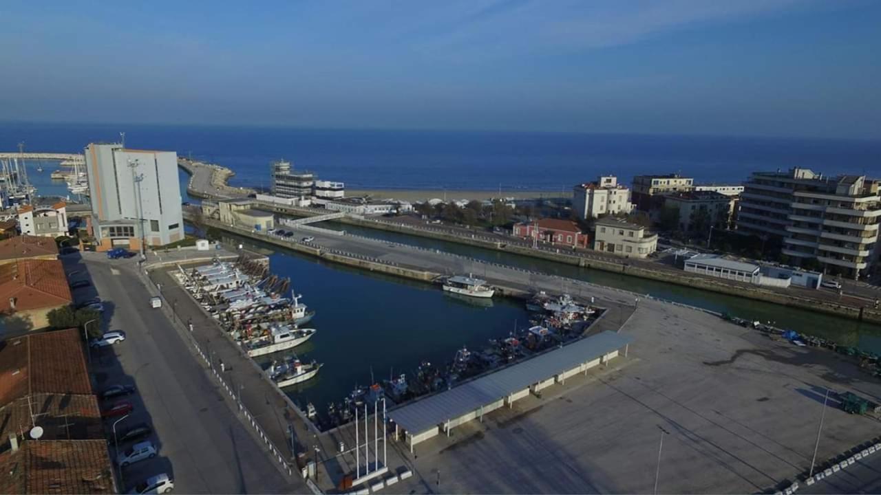 Hotel Patrizia Senigallia Buitenkant foto